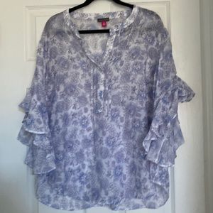 Vince Camuto top sheer beautiful over a tank worn once. EUC